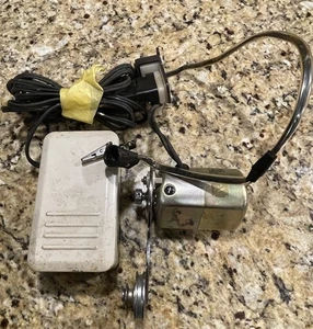 Polea de torno, control de pie y motor para relojeros vintage - Imagen 1 de 8