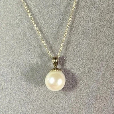 14k Yellow Gold  9mm Cultured Pearl Pendant Charm Only .80G Beautiful 12.9mm - Image 1 of 4