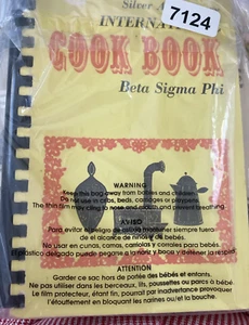 Vintage 1956 Silver Anniversary INTERNATIONAL Beta Sigma Phi Volume 1 Cookbook - Bild 1 von 6
