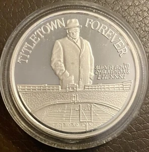 Limited Edition Vince Lombardi Titletown Forever 1oz .999 Silver Round #1940 - Picture 1 of 7