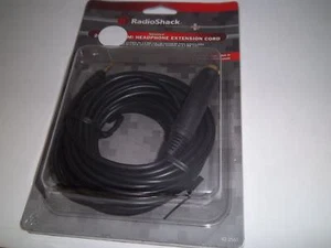 RADIO SHACK  42-2561  20-FT (6.09M) SHIELDED HEADPHONE EXTENSION CORD  - Picture 1 of 6