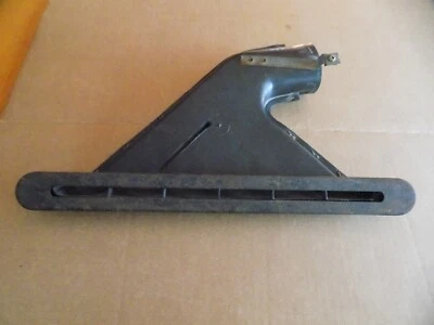 1961 CHRYSLER WINDSOR ЗАДНЕЕ СТЕКЛО ОБОГРЕВАТЕЛЬ ВОЗДУХОВОДА ВЕНТИЛЯЦИОННОЕ ОТВЕРСТИЕ И ОТДЕЛКА ЧИТАТЬ ПОЛНОЕ ОПИСАНИЕ - Изображение 1 из 4