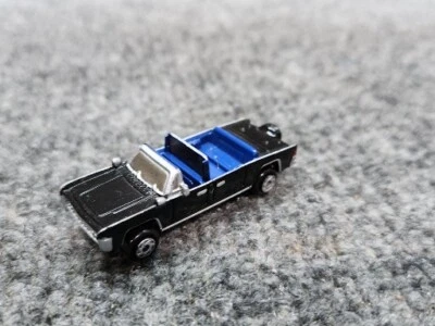 VTG 1989 Galoob Micro Machines Lincoln PRESIDENTIAL LIMO Convertible Shop Toy - Изображение 1 из 4