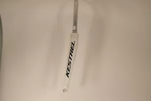 Kestrel Carbon/Alloy Fork 700c 1 1/8 x 300mm Rim Brake 10mm QR Matte White FKC48 - Picture 1 of 3