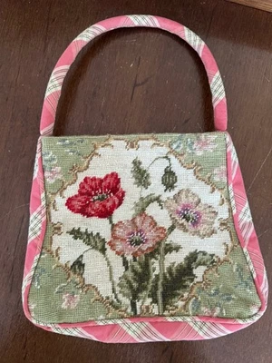 BOLSO DE MANO DE LANA FLORAL A CUADROS PREPARADO Foto 1 de 4