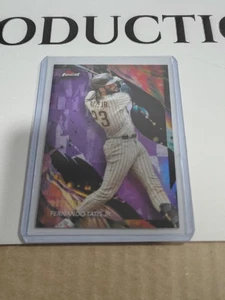 2024 Finest #145 Fernando Tatis Jr. Purple Refractor #/200 - Picture 1 of 4