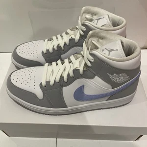 WMNS Talla 10.5 - Air Jordan 1 Mid Wolf Gris Aluminio W BQ6472-105 - Imagen 1 de 6