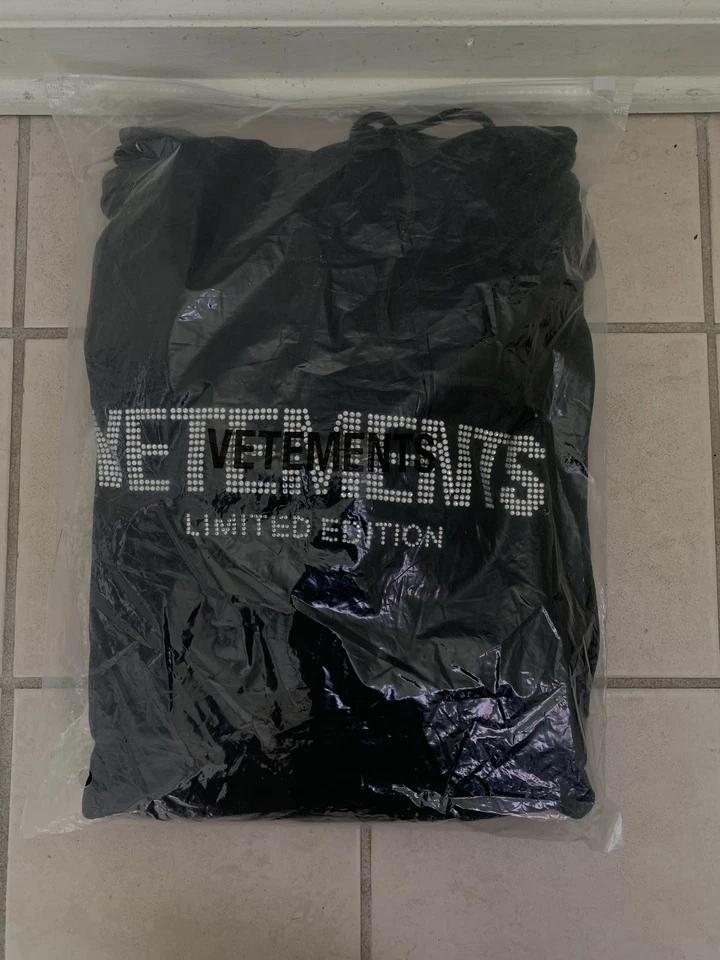Black Vetements Hoodie Size S - Image 1 of 3