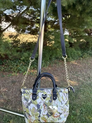 Bolso Bandolera Betsey Johnson Verde Negro Follaje Floral 2 Asas Cartera Dorado Foto 1 de 4