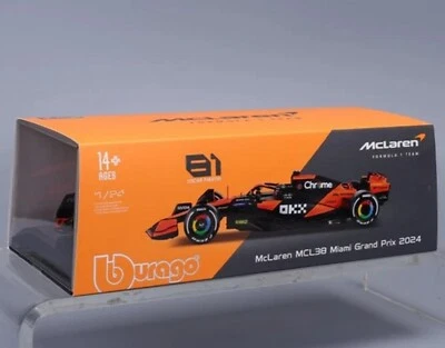 NEW Burago 1:24 F1 McLAREN MCL38 - Oscar Piastri 2024 - Miami GP +BOX +DRIVER - Immagine 1 di 4