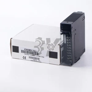 ONE IC693MDL742J GE Fanuc Output Module NEW - Picture 1 of 19