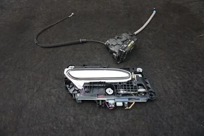 Actuador cerradura pestillo puerta delantera derecha A2327203801 mercedes sl63 amg r232 2022-24 Foto 1 de 4