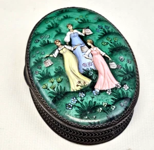 Vintage USSR Russian Enamel Box - 3 Graces / Peasant Girls Silver Filigree Box - Picture 1 of 8