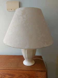 Vintage Quality IPRIS Cream Ceramic Table Bedside Lamp with Shade - Picture 1 of 11