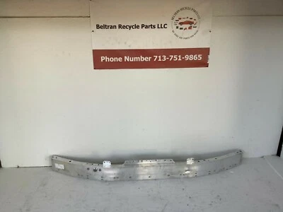 Barra de refuerzo del parachoques delantero Mercedes-Benz E300 E400 2017 2018 2019 Foto 1 de 4