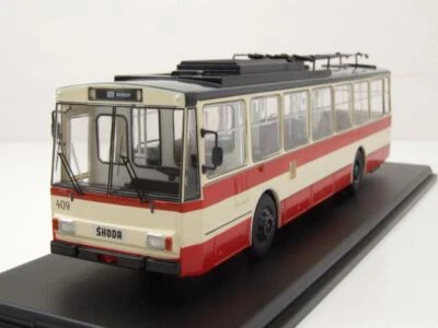 Skoda 14TR Bus Funghi Cz Beige Rosso Modellino Auto 1:43 Premium ClassiXXs - Immagine 1 di 4
