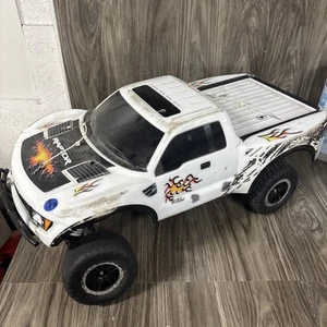 Broken For Parts TRAXXAS Ford F-150 Raptor RC #X1 - Picture 1 of 6