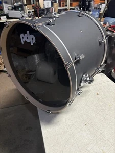 pdp concept maple 22 diameter x 18 deep bass drum, satin black - Picture 1 of 5