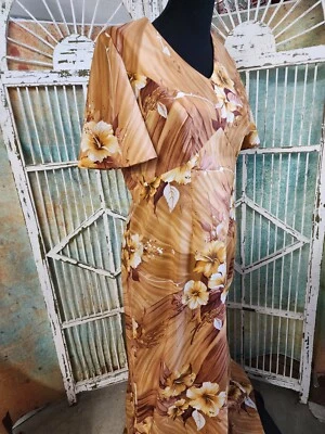 Vintage 1960s Royal Hawaiian Womens Hibiscus Print Dress Sz 18 - Image 1 of 4