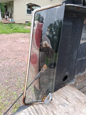 International Harvester Scout 80 Scout 800? Ventana de ala de ventilación lateral para pasajero R Foto 1 de 4