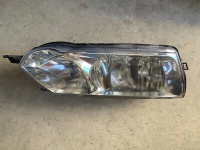 Faro delantero derecho pasajero Toyota Solara 2002 2003 OEM Foto 1 de 4