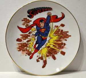 DC Comics SUPER HEROES SERIES COLLECTOR PLATE #1 featuring SUPERMAN #2065 - Picture 1 of 2