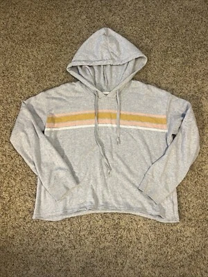 Sudadera con capucha recortada para mujer American Eagle Ahh-Mazingly suave talla mediana Foto 1 de 4