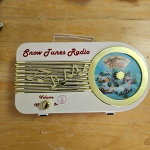 Mr. Christmas Snow Tunes Radio White Elf News Plays 9 Songs NEW - Picture 1 of 8