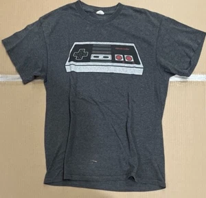 Nintendo Controller T-Shirt Retro Gamer 8-Bit NES Official Grey Men's Size Large - Picture 1 of 3