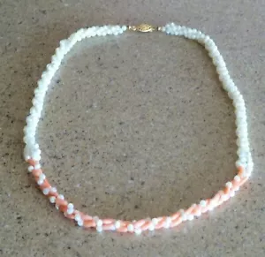 Vintage Natural CORAL White / Pink Twisted 3 Strand Beaded Necklace 24 in 44 gm - Picture 1 of 9