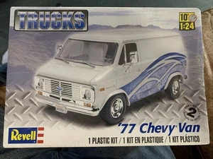 Rare Revell 77 Chevy Van Short Panel Van Plastic Model Kit 85-7221 New Sealed - Picture 1 of 3