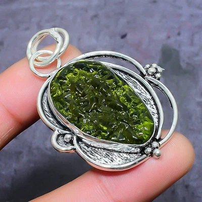 Ювелирный кулон из серебра 925 пробы с молдавитом кварцем 2,09 дюйма J879 - Изображение 1 из 3