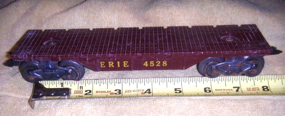 MARX #4528 Erie Flat Car for Tractors, 8  METAL wheel, Original O SCALE - Image 1 of 1