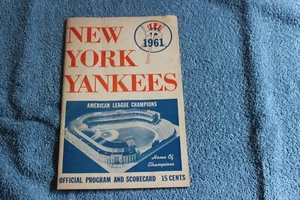 1961 Roger Maris 61st home run New York Yankees baseball program (unscored) - Picture 1 of 7