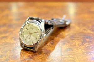 Vintage Rolex Reference 4499 Stainless Steel Watch - Picture 1 of 3