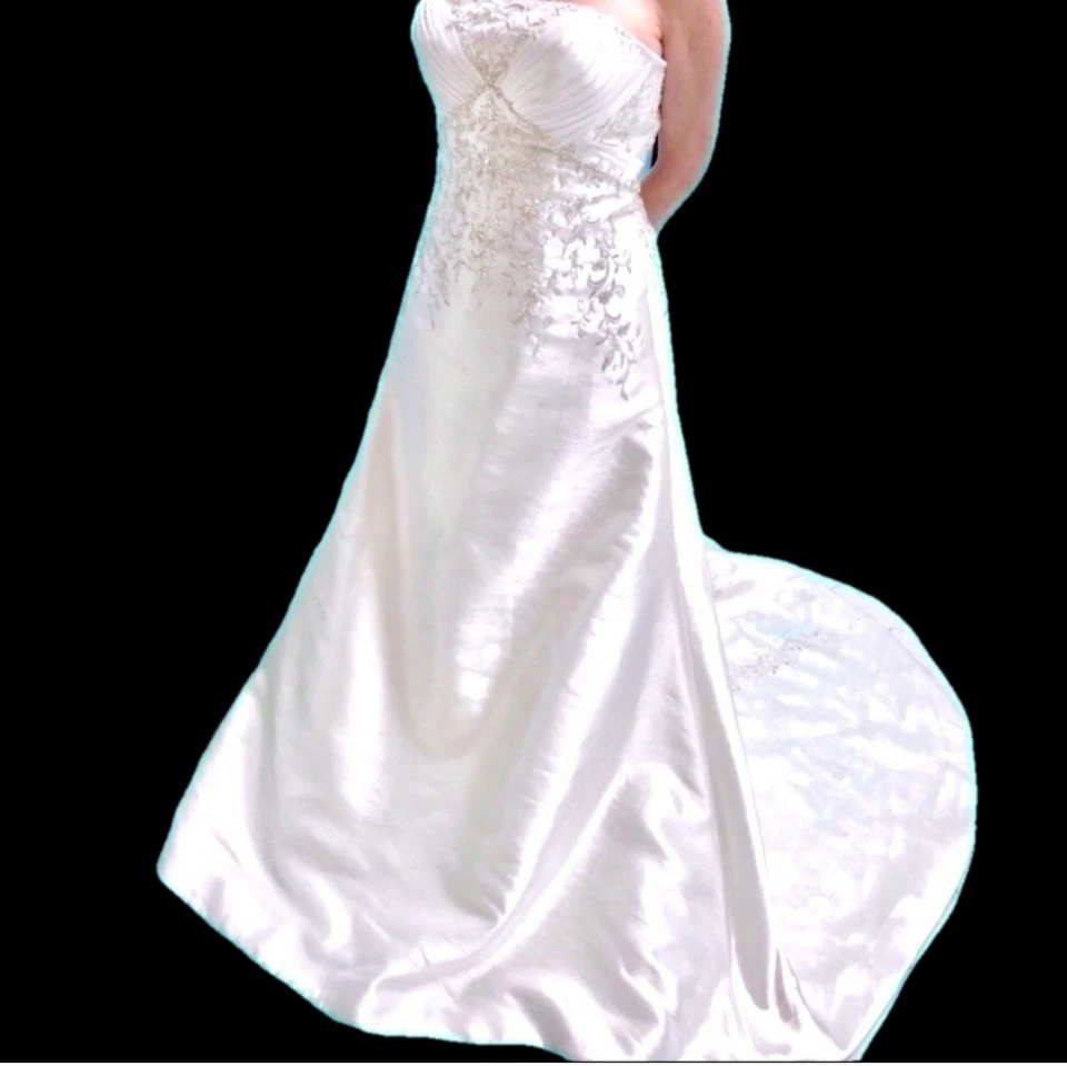 New Mori Lee Beaded Ivory White Strapless Wedding Dress Gown Chapel Train Size 8 - Image 1 of 4