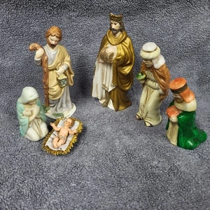 ceramic nativity scene set - Picture 1 of 8