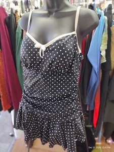 Large Polka Dot One Piece Bathing Suit Tummy Control - Bild 1 von 7
