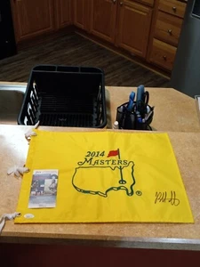 Bubba Watson PGA Golf Signed Official 2014 Masters Pin Flag JSA UU51315 - Picture 1 of 4