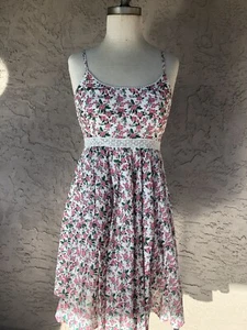  Vestido Vero Moda Para Mujer Verano Algodón Forrado Floral Correas Ajustables Talla S Usado en Excelente Condición - Imagen 1 de 12