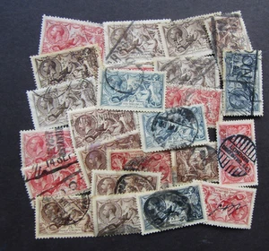 GREAT BRITAIN - COLLECTION OF VARIOUS GV SEAHORSE ISSUES ON STOCKCARD - Picture 1 of 3