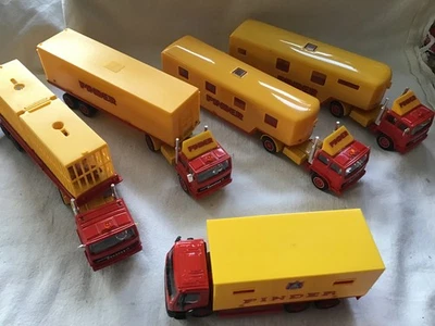 SOLIDO 1:50 & 1:43 SCALE 5x VARIOUS JEAN PINDER CIRCUS VEHICLES FOR PROJECT ETC - Image 1 of 4