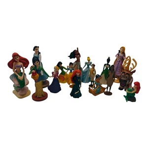 Konvolut Plastik Disney Prinzessin Figuren und mehr Cinderella Rapunzel - Bild 1 von 11
