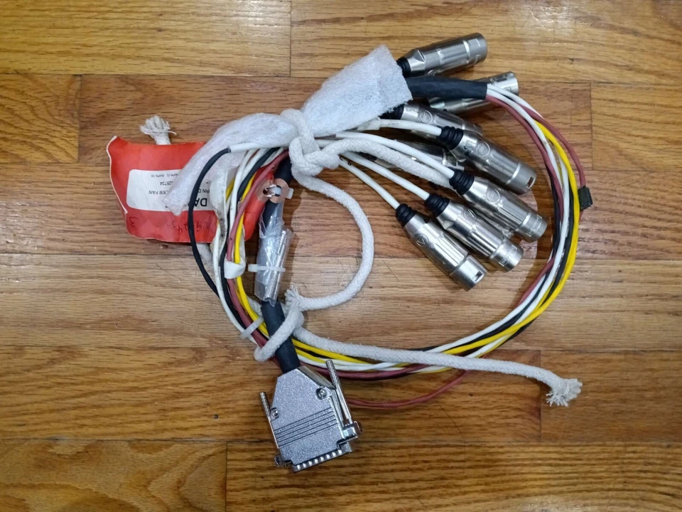 3' 8-Channel TASCAM D-Sub 25 to XLRM Analog Breakout Cable. New not original box - Image 1 of 1