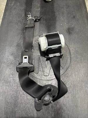 ⭐2007-2013 BMW 3-SERIES E90 FRONT LEFT SIDE SEATBELT RETRACTOR ASSY OEM - Image 1 of 4