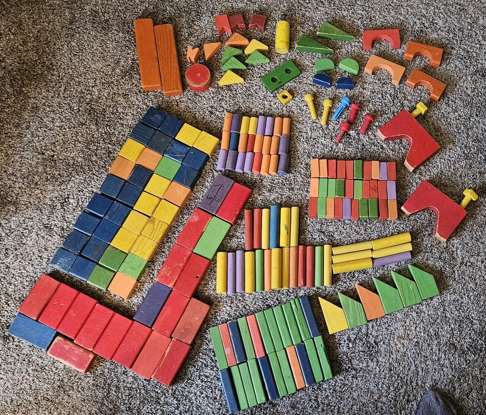 Vtg 200 Pieces PLAYSKOOL Colored Wooden Building Blocks & Shapes Kids Toys USA - Image 1 of 1