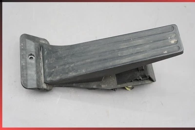Conjunto de pedal acelerador de gasolina BMW E90 E60 E70 F10 550i 2011-2013 6852644 OEM Foto 1 de 4