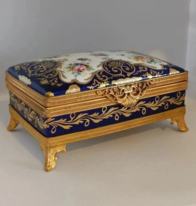 Le Tallec Porcelaine Magnifique Boite A Bijoux Rare Marquise De Sévigné - Photo 1/13