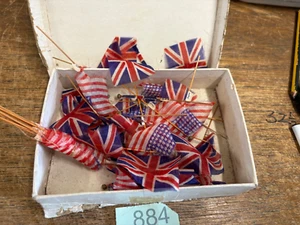 vintage small unidentified union jack and american flags on small wooden sticks - Picture 1 of 2