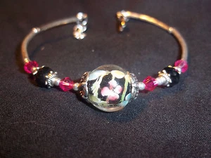 Tibetan Silver FLOWER Glass Bead & PINK & BLACK Crystal Bead CUFF Bracelet B-14 - Picture 1 of 3